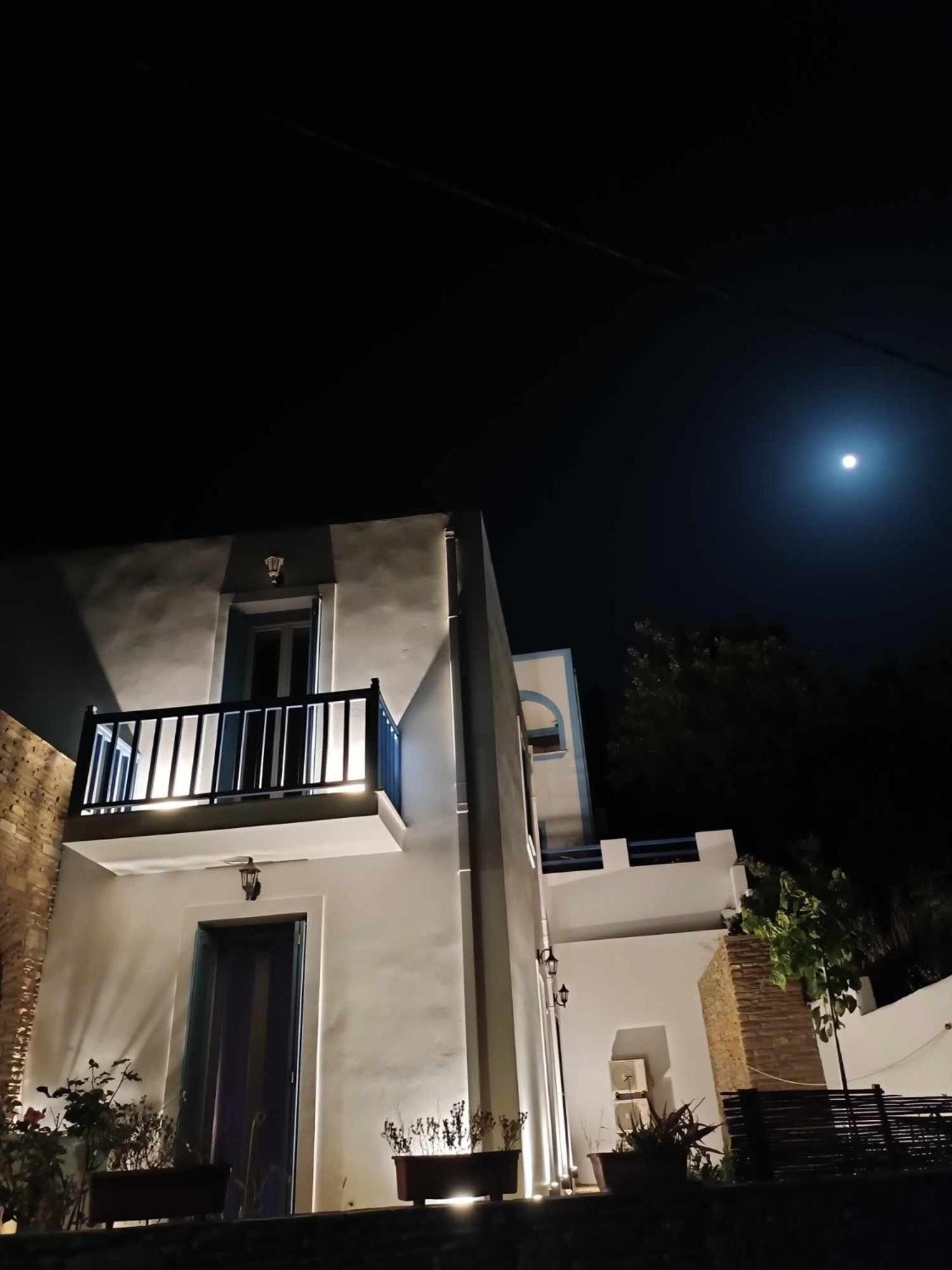 Andros Guesthouses Exteriér fotografie